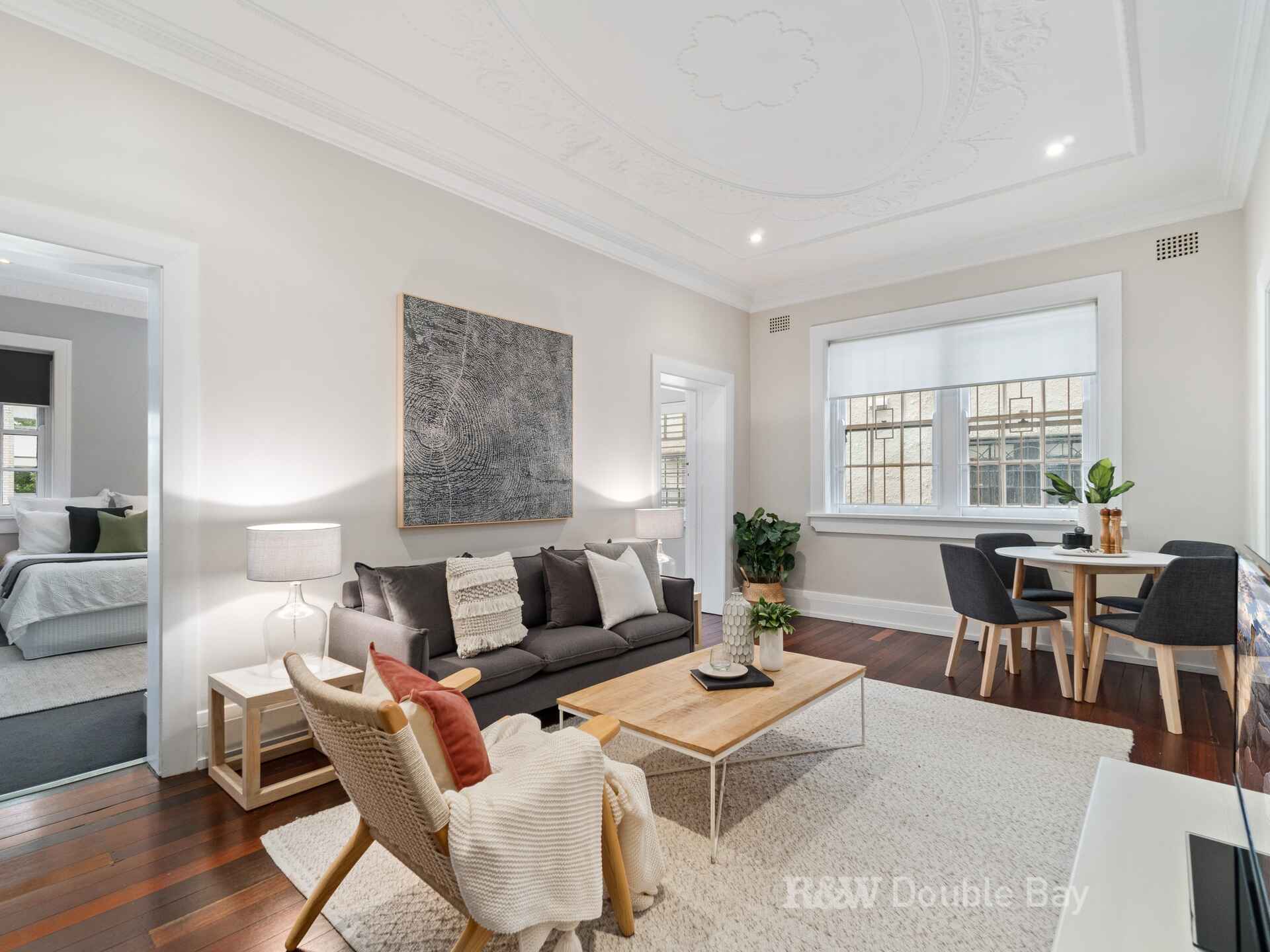 2/11 Manning Road Double Bay