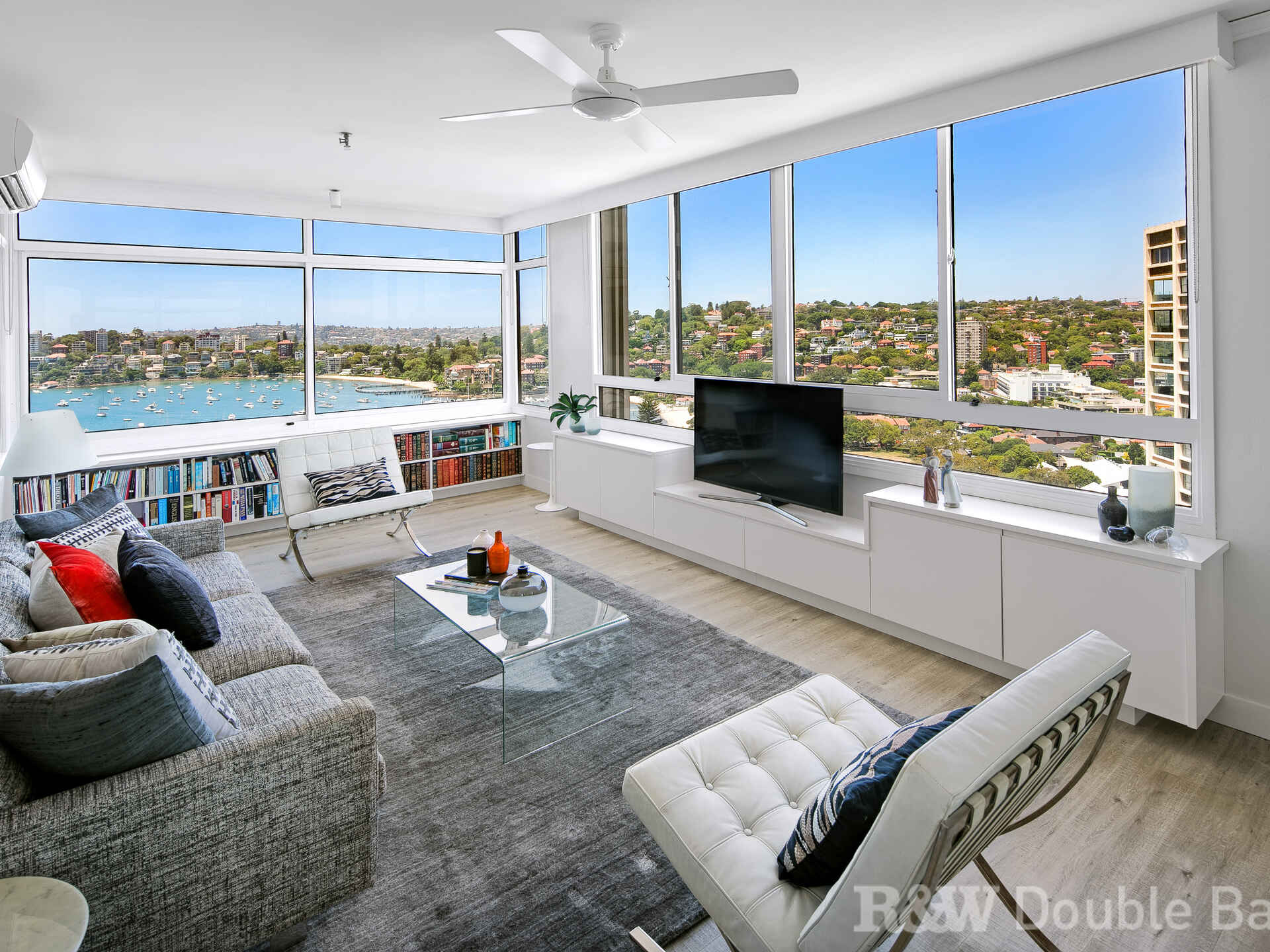 15/2-12 Eastbourne Road Darling Point