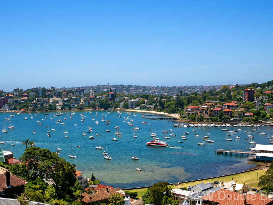 15/2-12 Eastbourne Road Darling Point