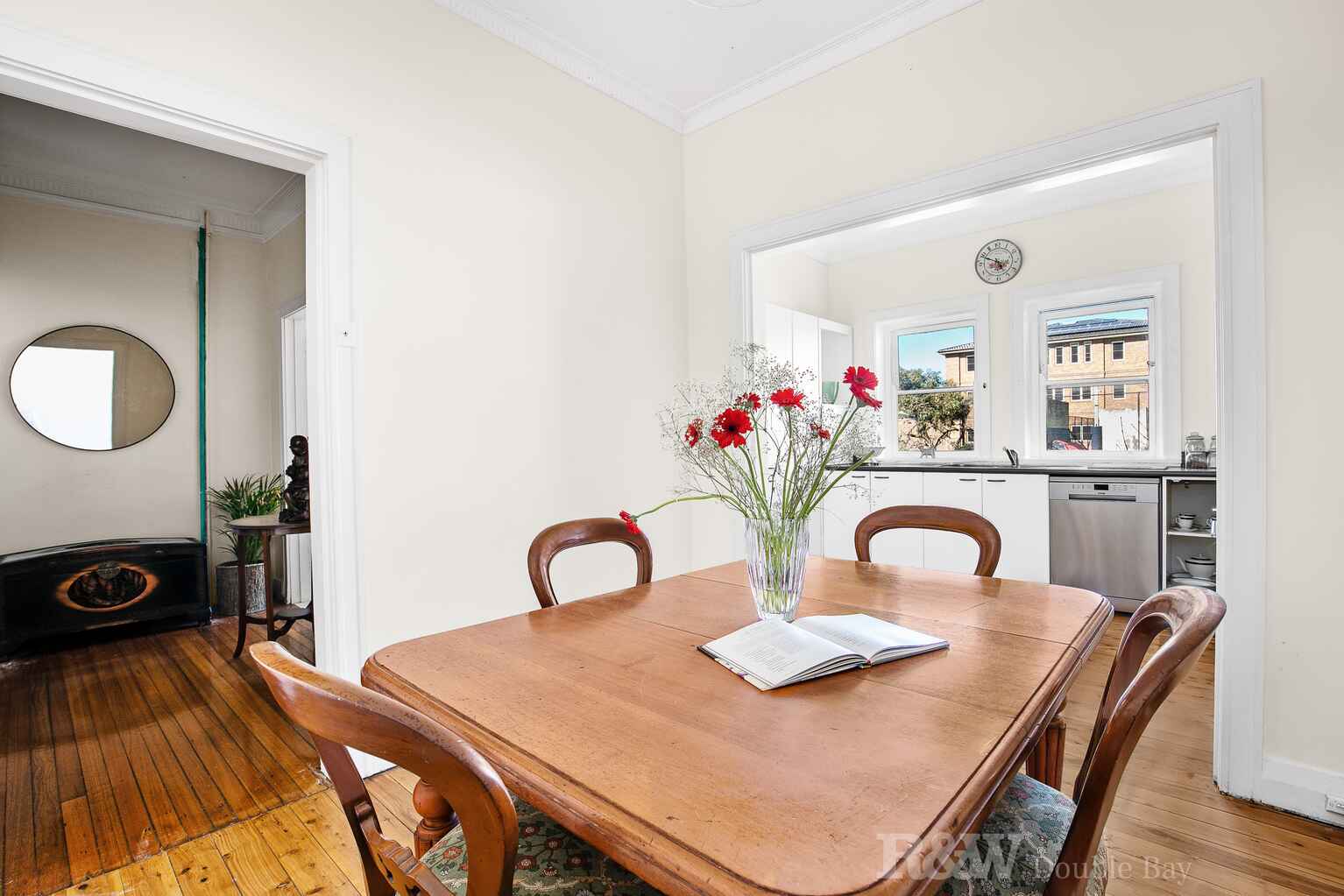 3/1 Aston Gardens Bellevue Hill