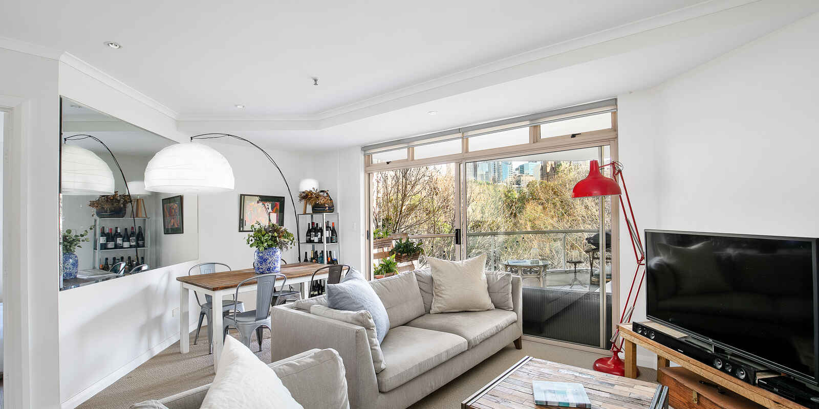 402/63 Crown Street Woolloomooloo