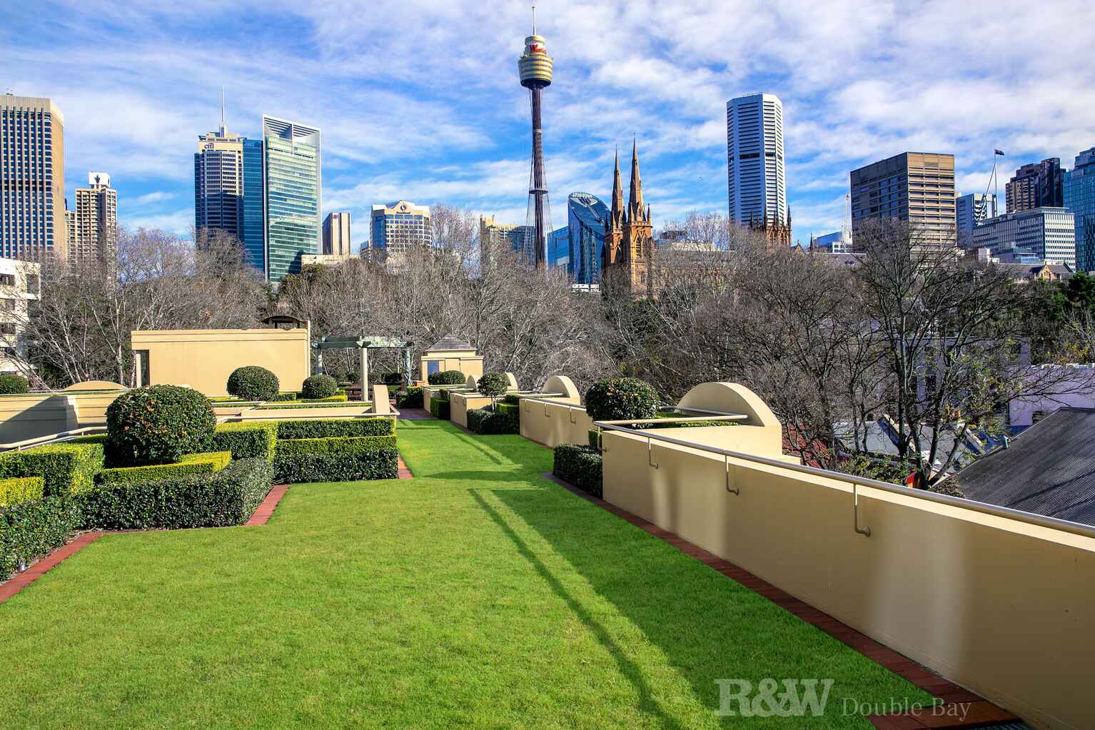 402/63 Crown Street Woolloomooloo