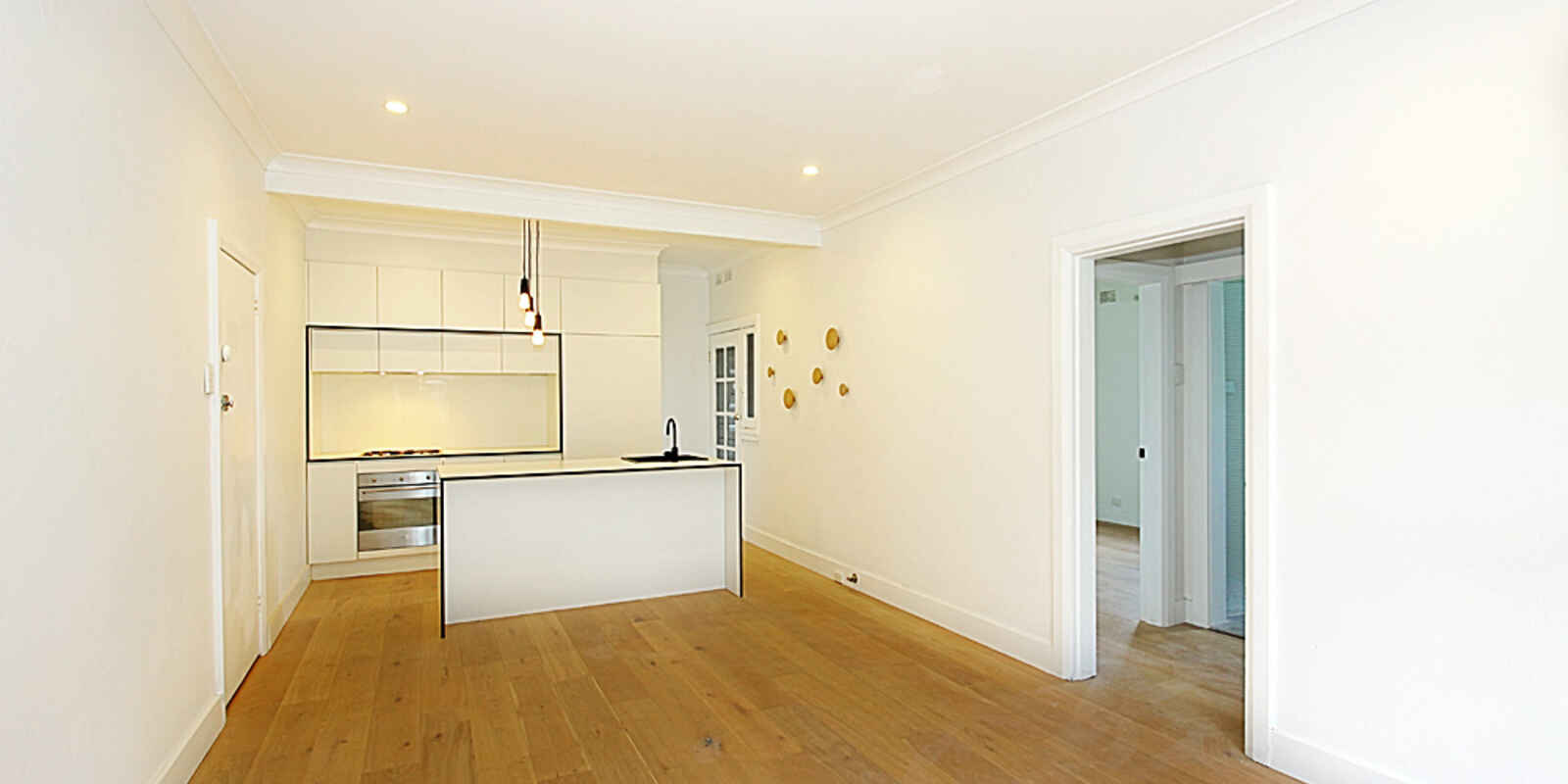 10/15 Wellington Street Bondi