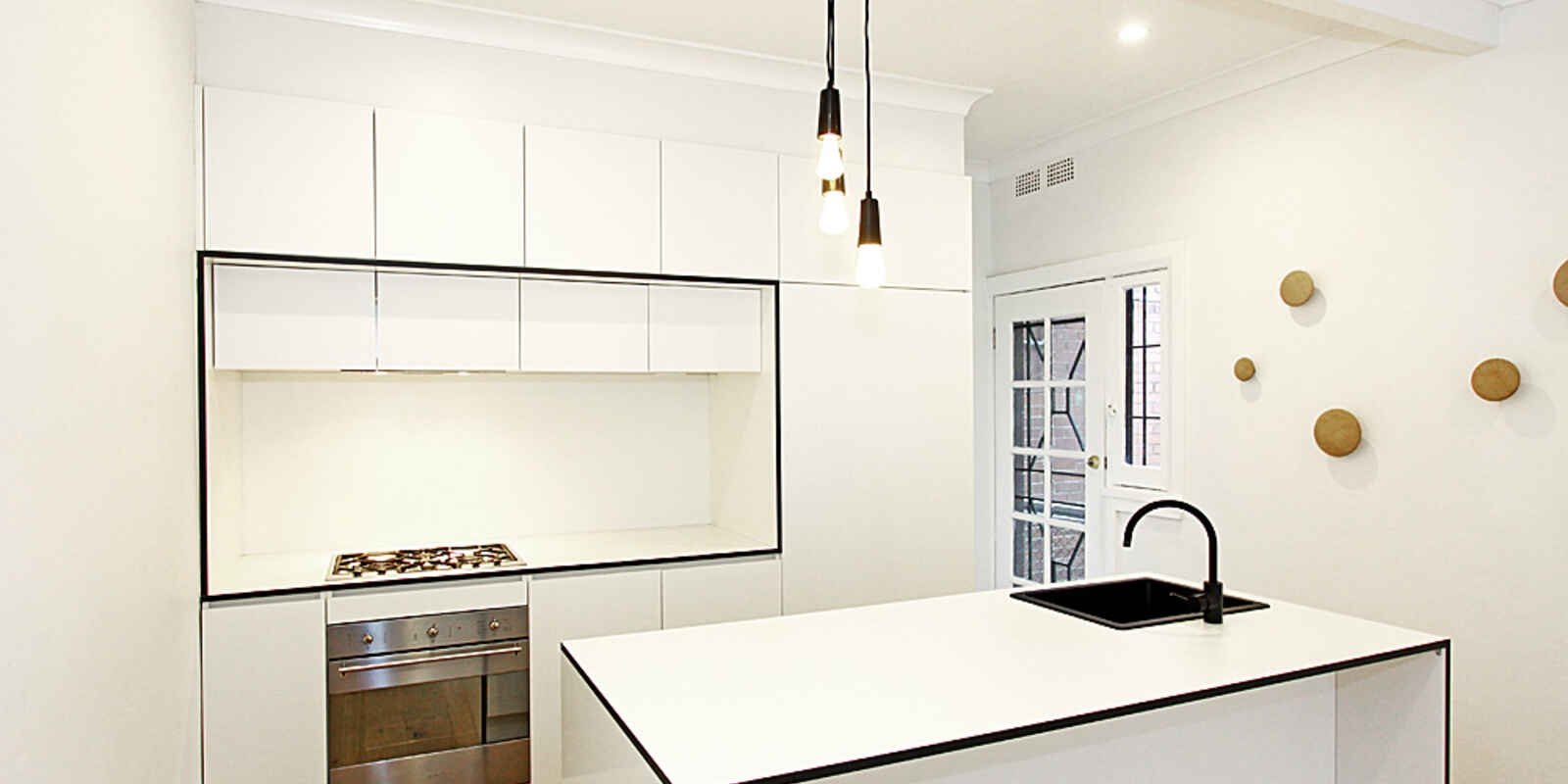 10/15 Wellington Street Bondi