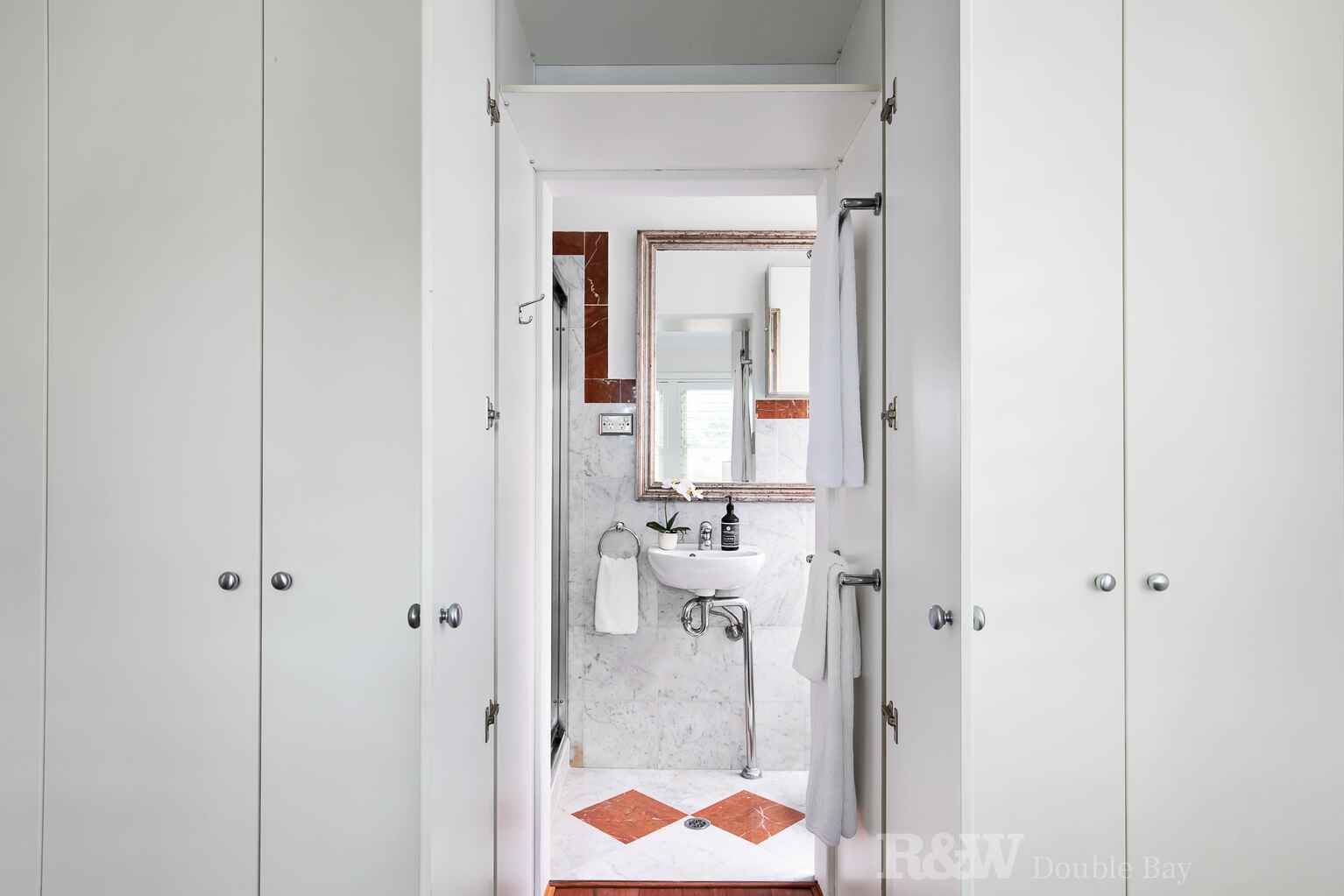 3/1 Caledonian Road Rose Bay