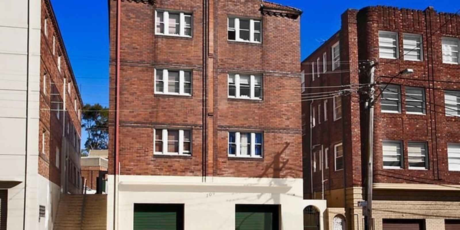 8/109 New South Head Road Edgecliff 8/109 New South Head Road Edgecliff