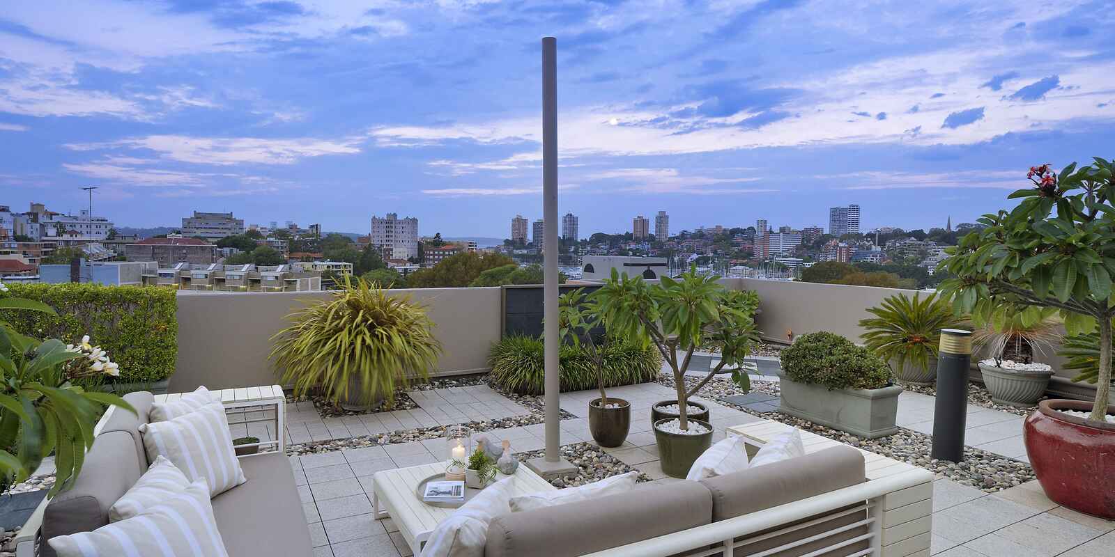 18/10-12 Clement Street Rushcutters Bay