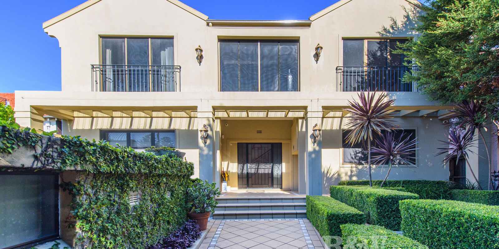 69 New South Head Road Vaucluse 69 New South Head Road Vaucluse