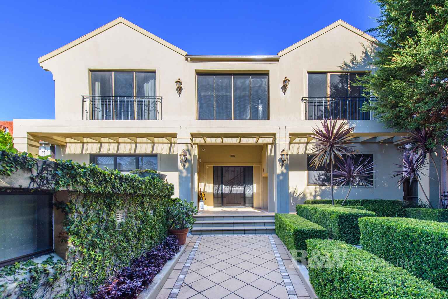 69 New South Head Road Vaucluse 69 New South Head Road Vaucluse