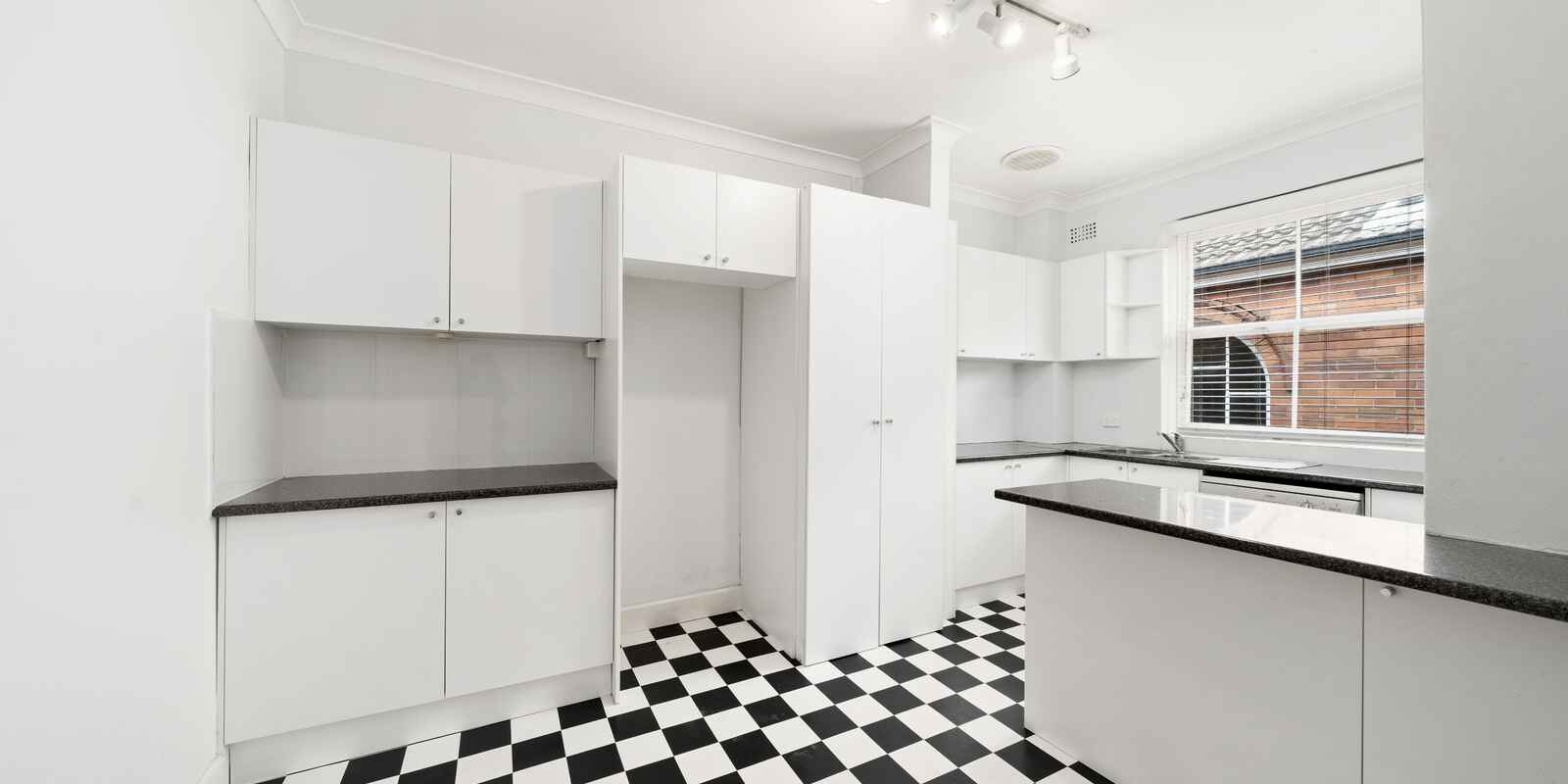 7/5 Manion Avenue Rose Bay