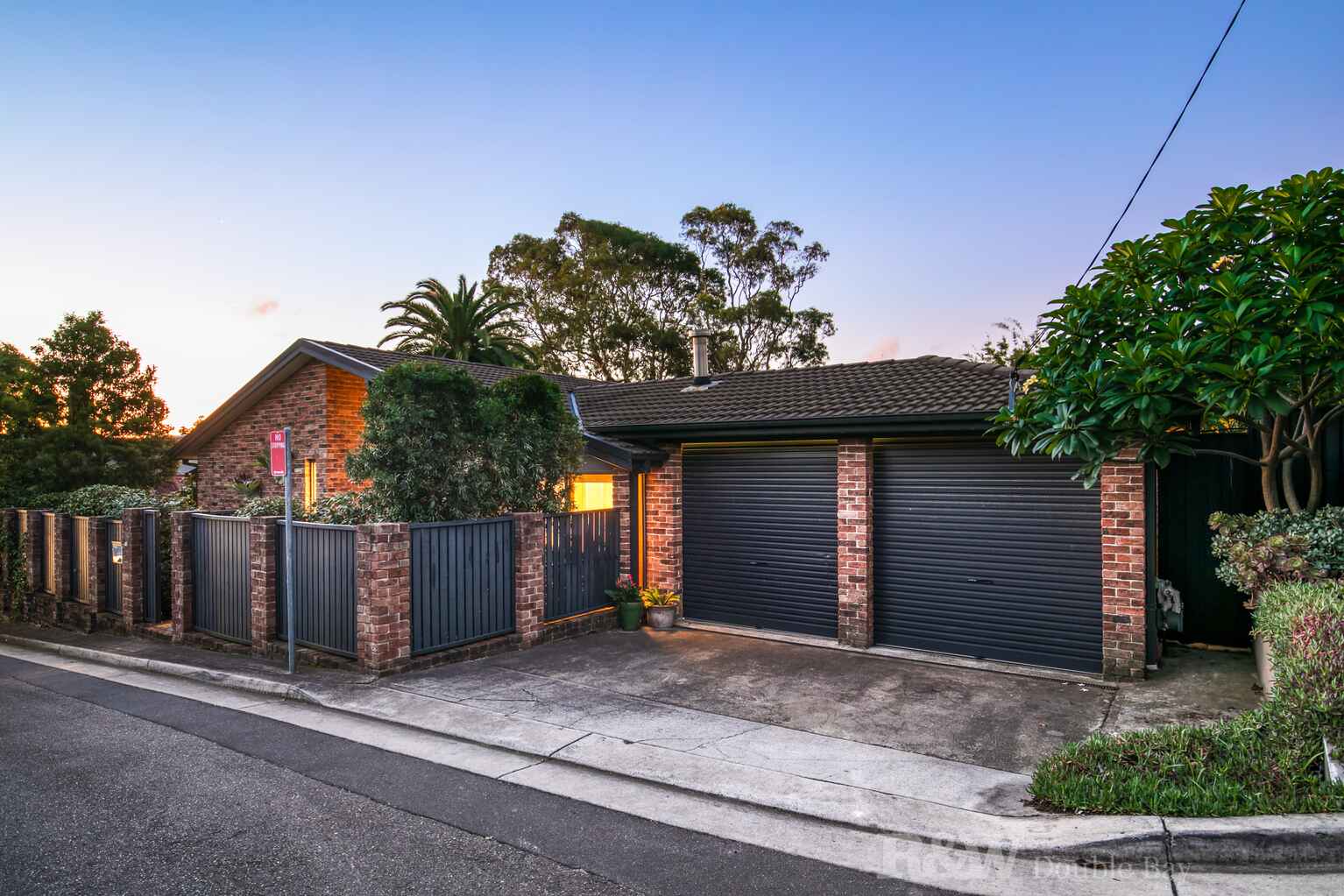 1 Stephen Lane Randwick