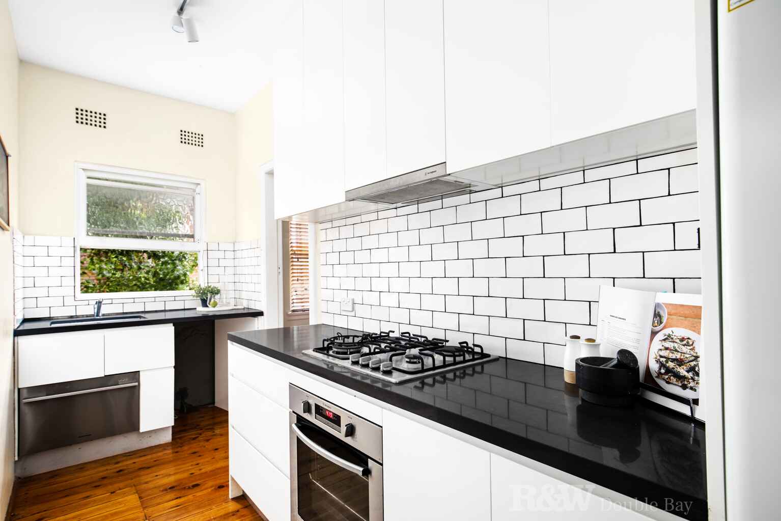 15/458 Edgecliff Road Edgecliff