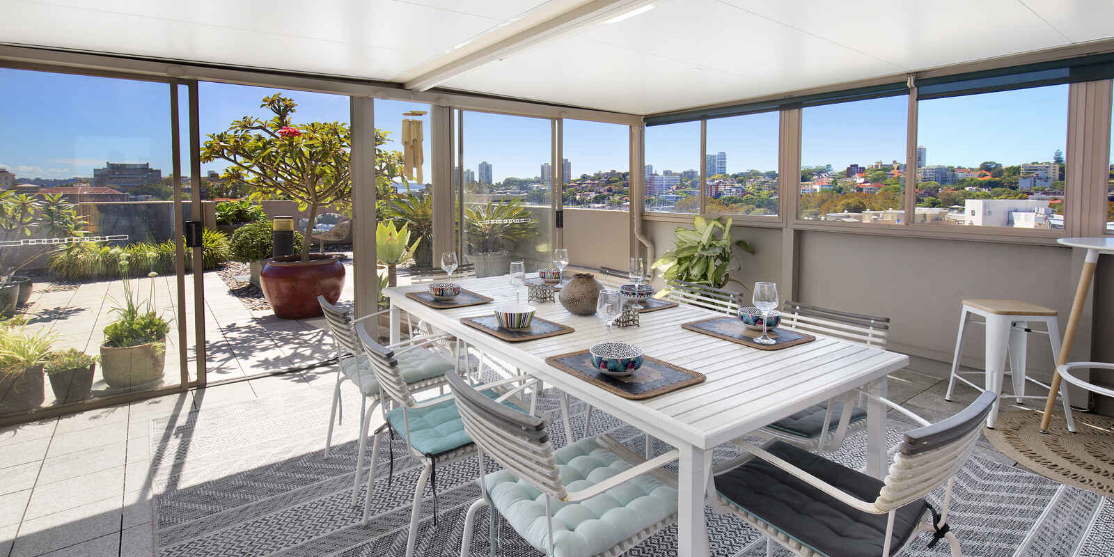 18/10-12 Clement Street Rushcutters Bay