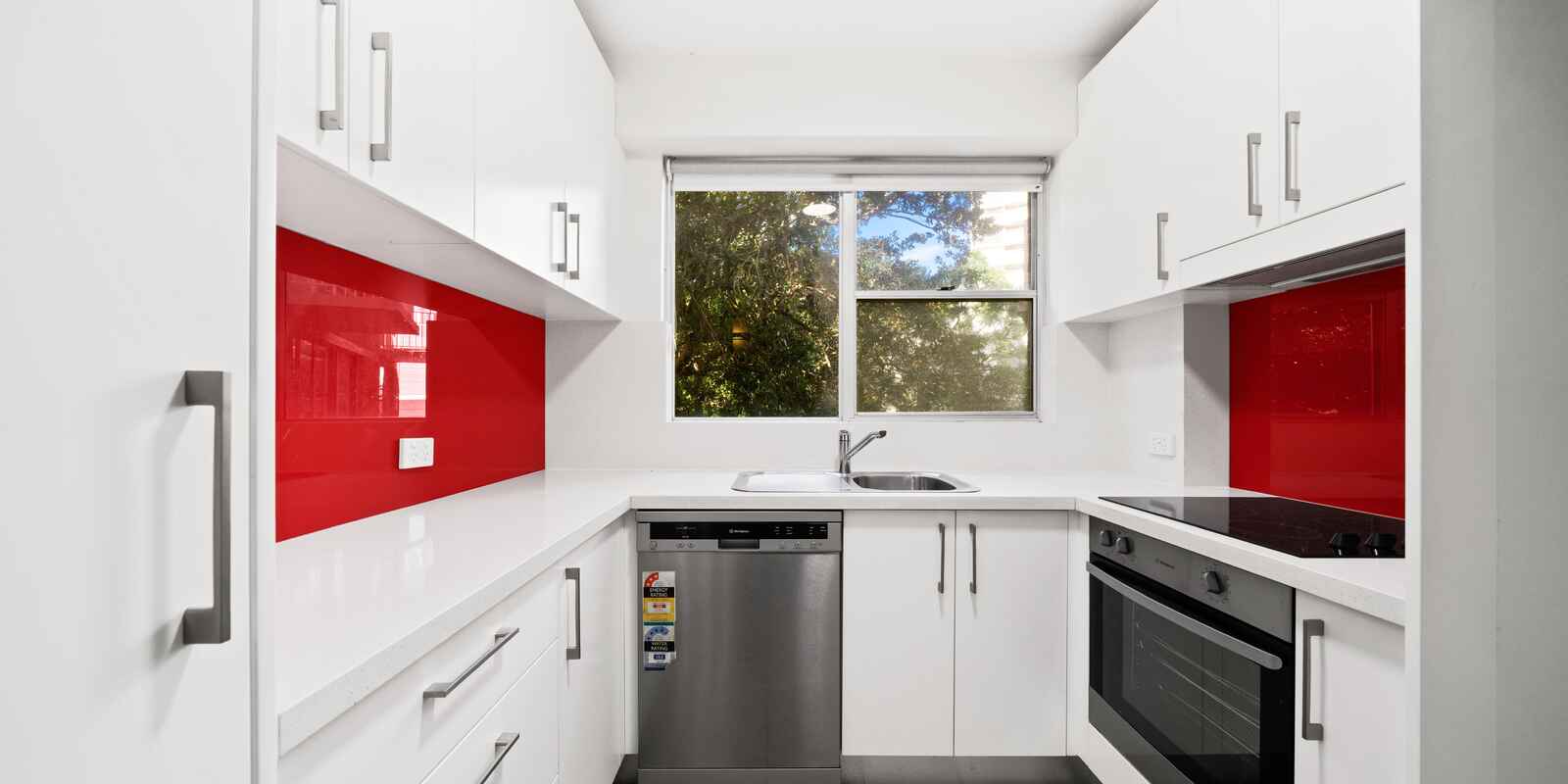 16/105A Darling Point Road Darling Point