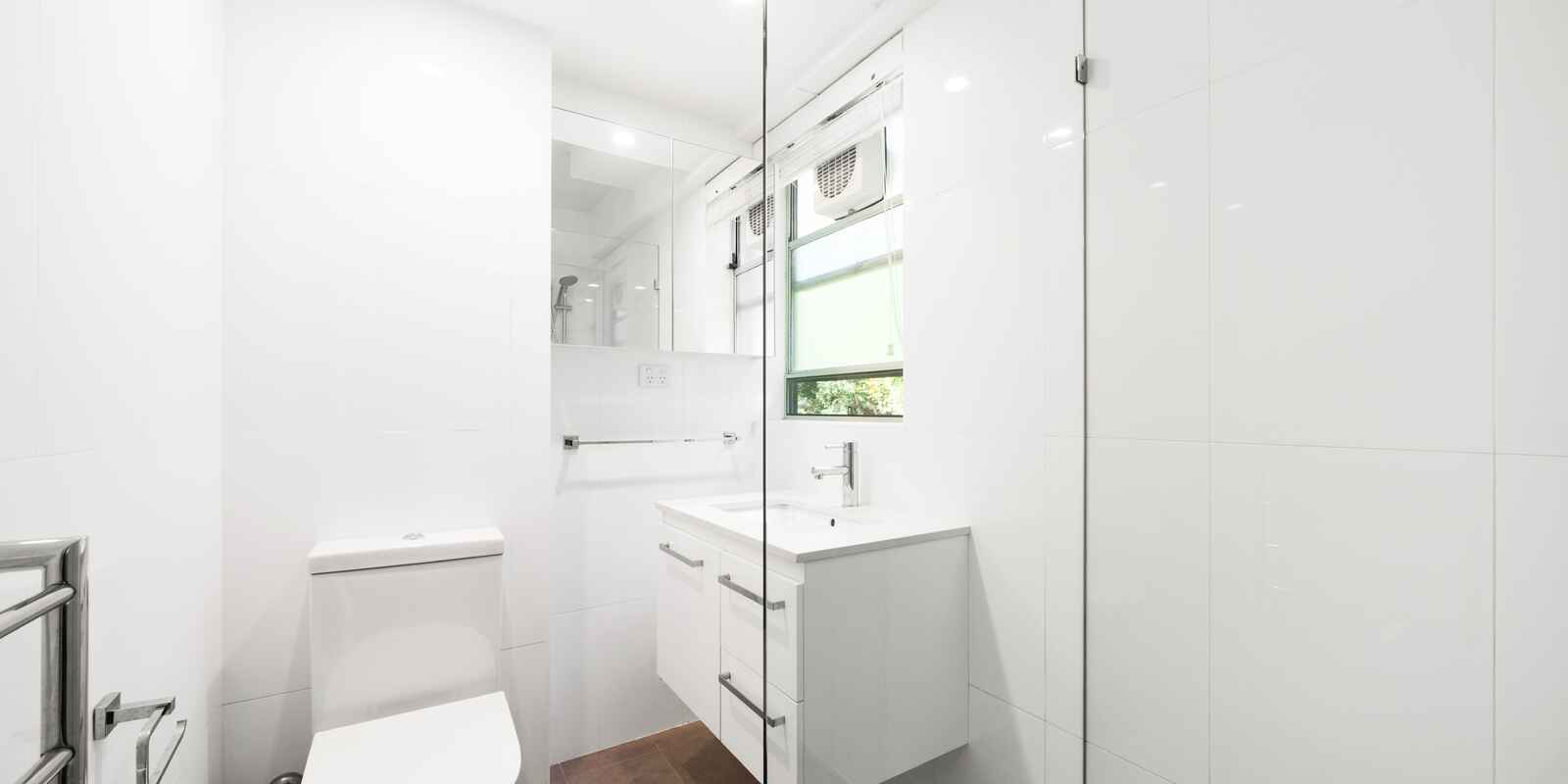16/105A Darling Point Road Darling Point