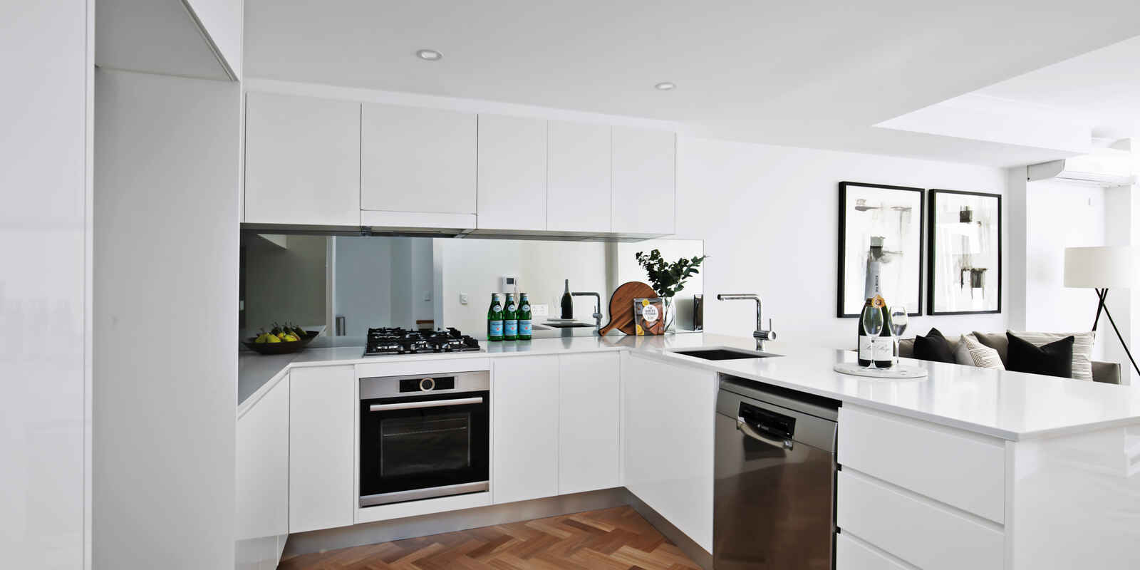 612/161 New South Head Road Edgecliff 612/161 New South Head Road Edgecliff