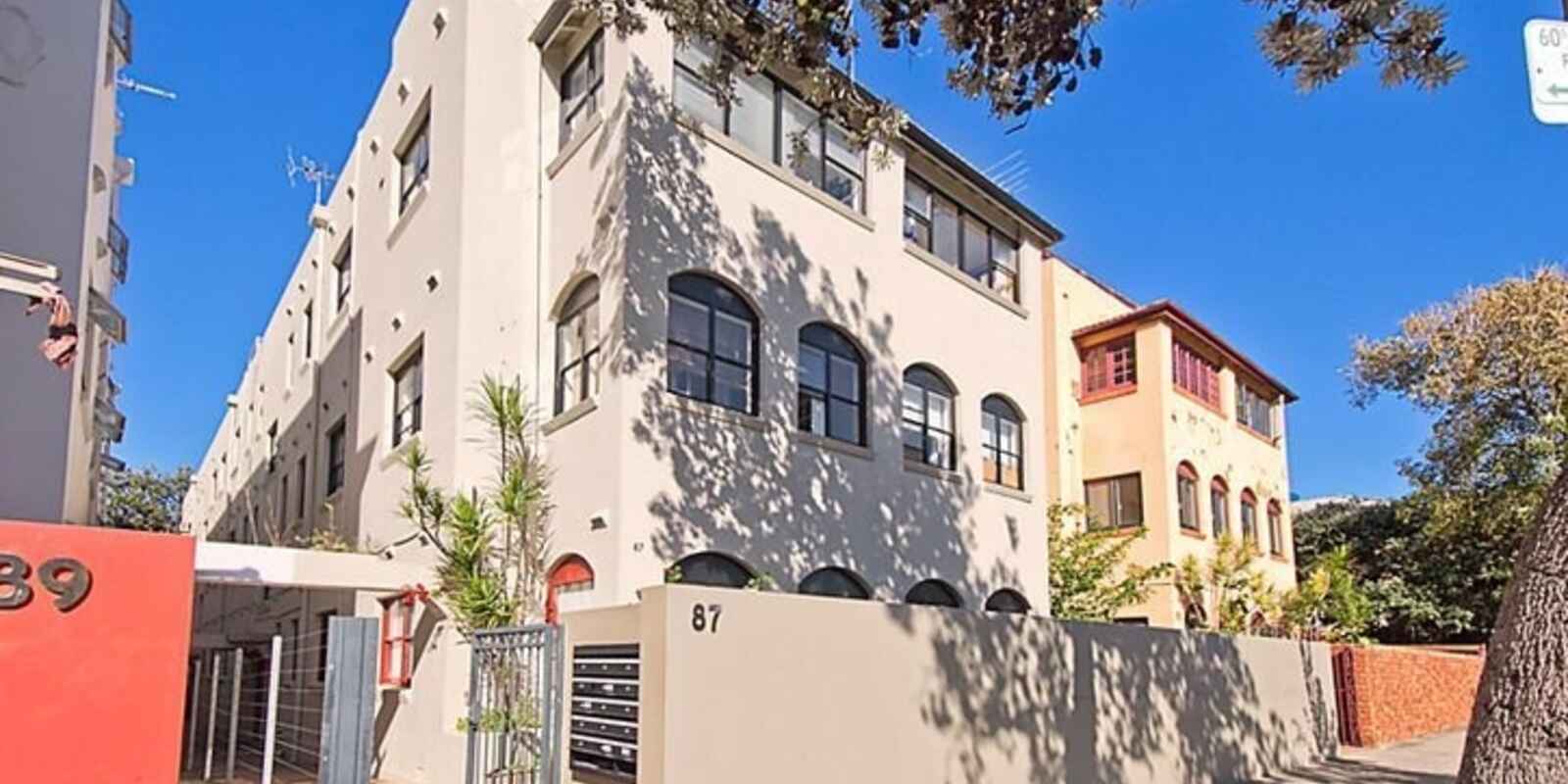 11/87 Roscoe Street Bondi Beach