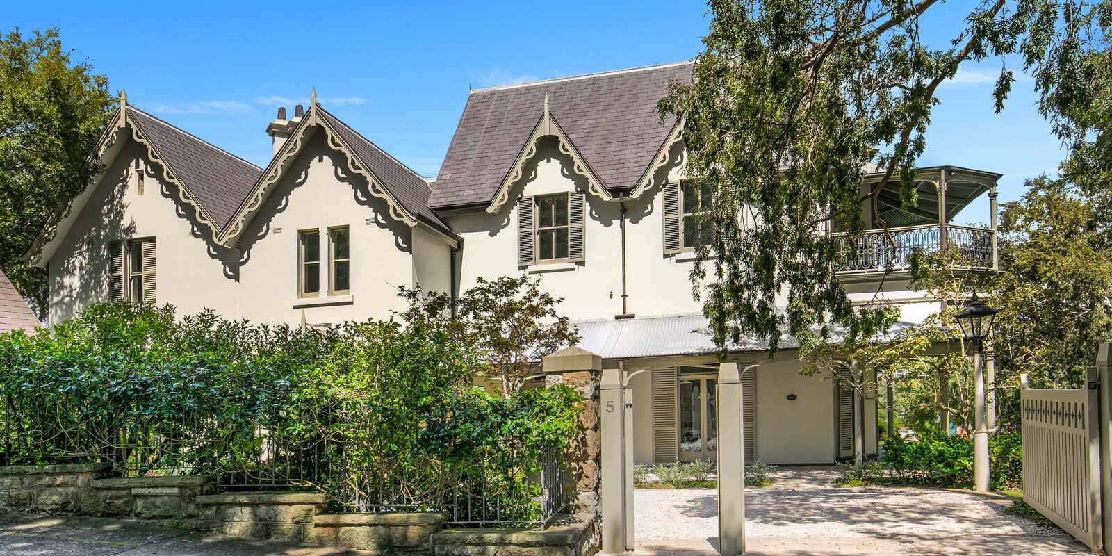 5 Bennett Avenue Darling Point