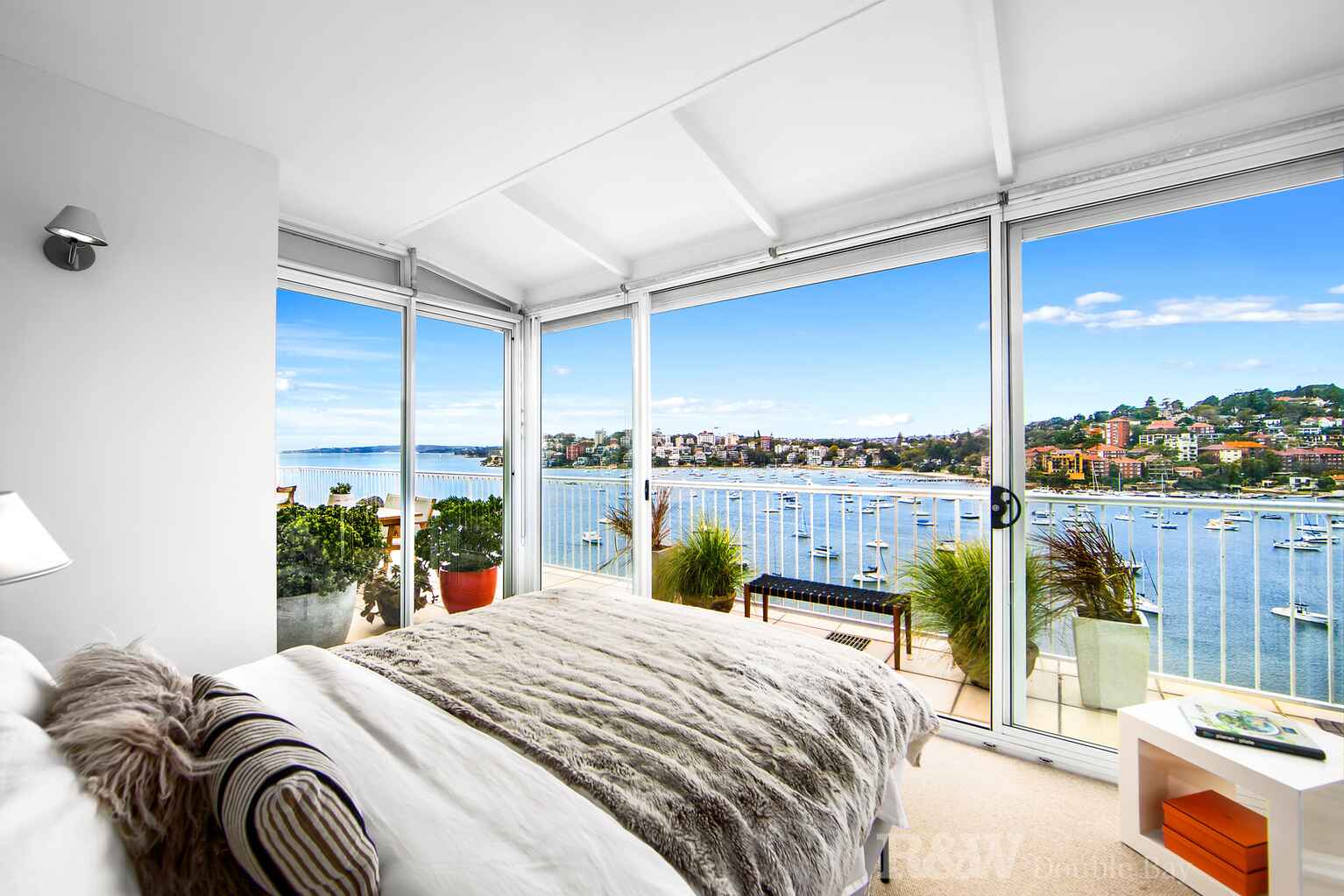 P2/35a Sutherland Crescent Darling Point