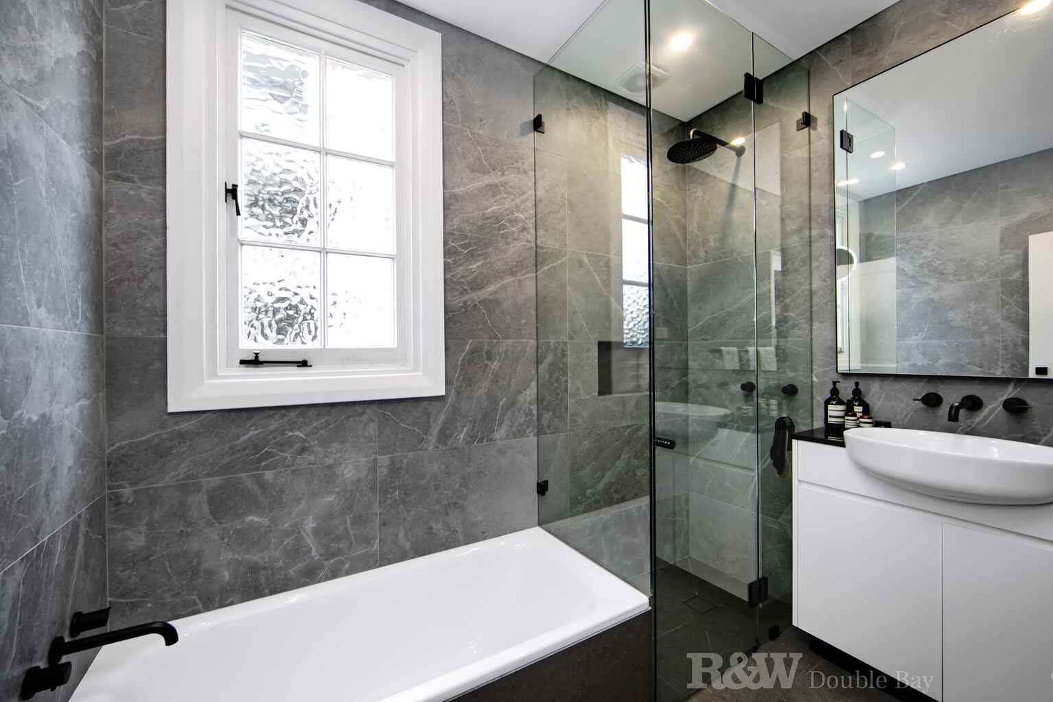 3/14A Darling Point Road Darling Point