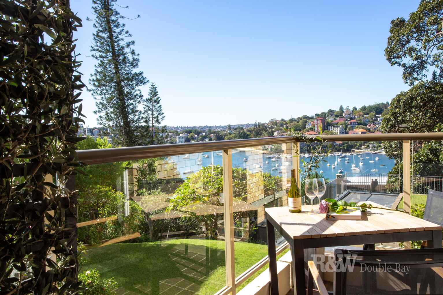 5/16-18 Eastbourne Road Darling Point