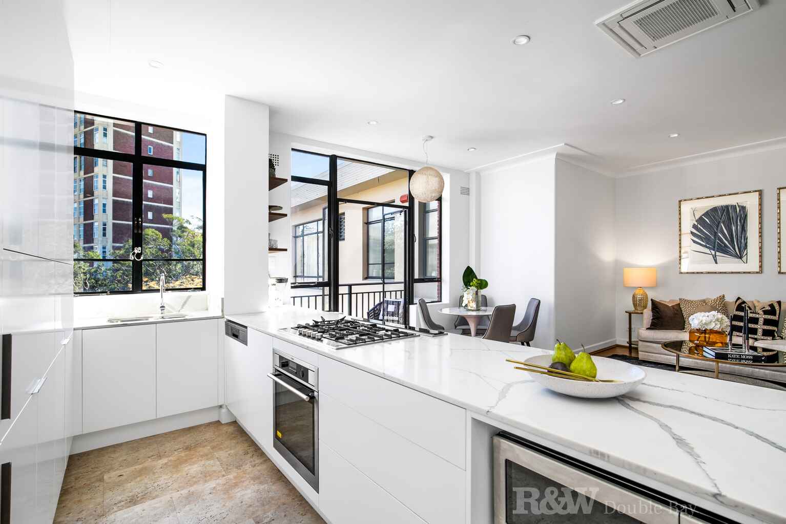 504/109 Darling Point Road Darling Point