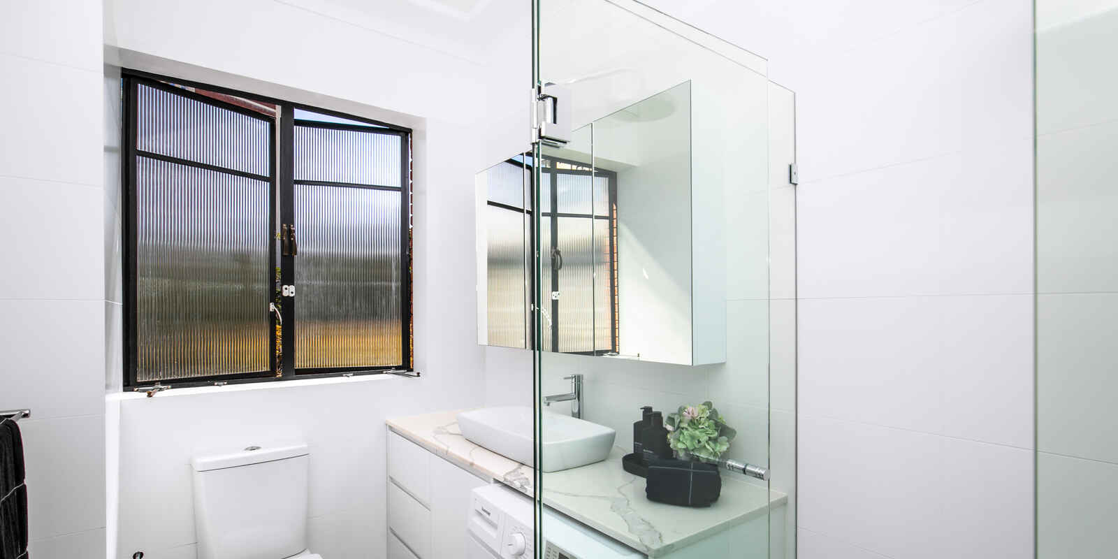 504/109 Darling Point Road Darling Point