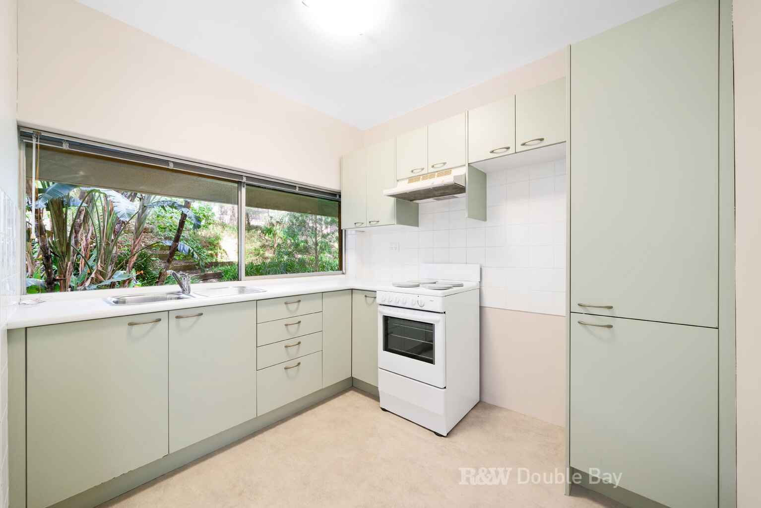 204/8 New McLean Street Edgecliff