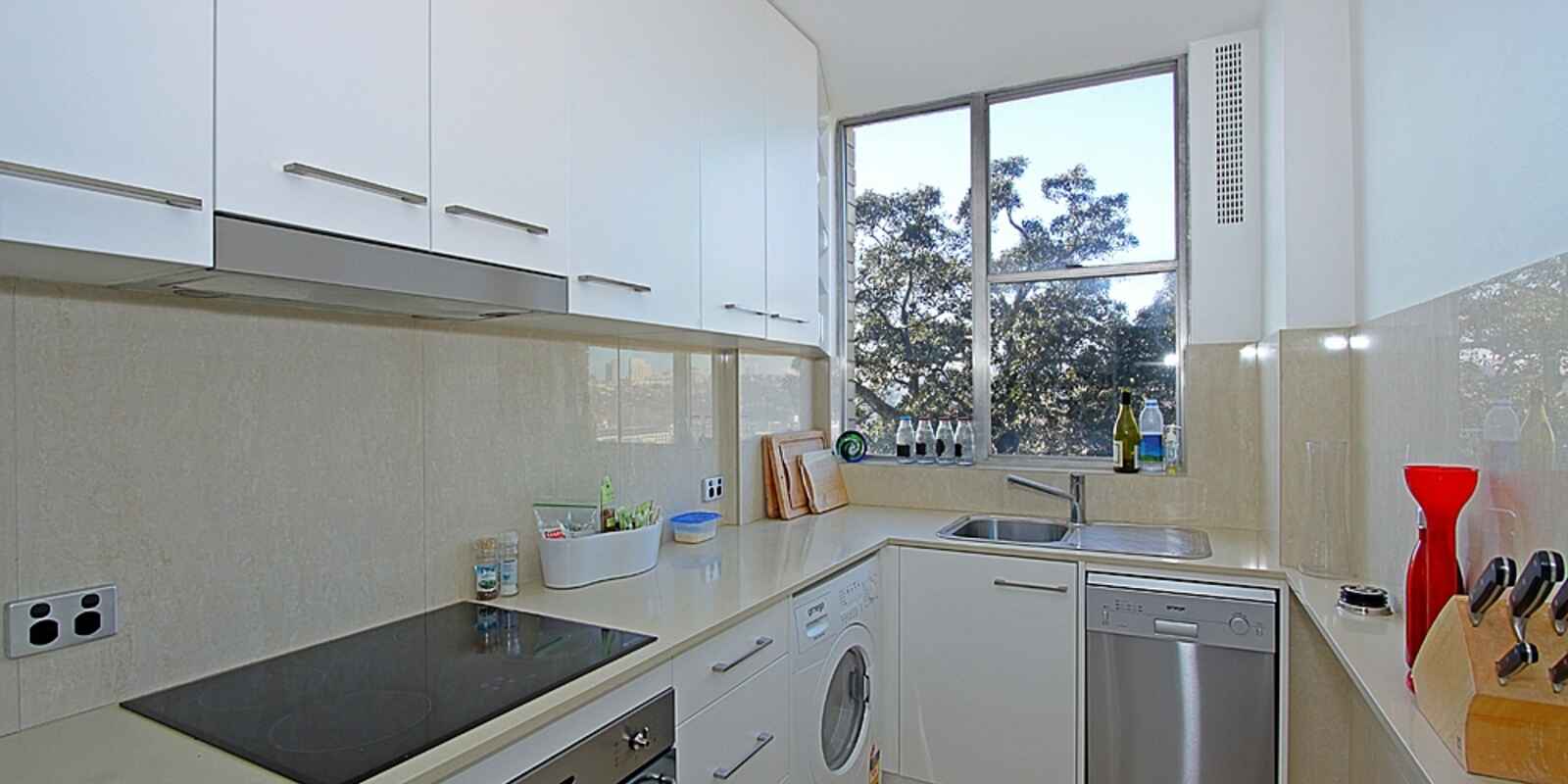 19/16 Eastbourne Road Darling Point