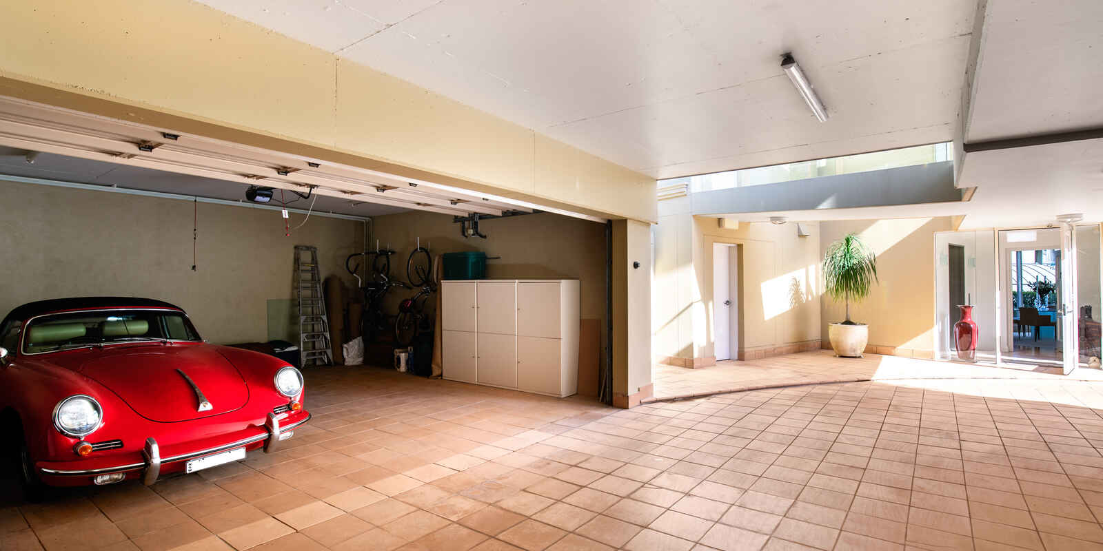 3/10 Longworth Avenue Point Piper 3/10 Longworth Avenue Point Piper