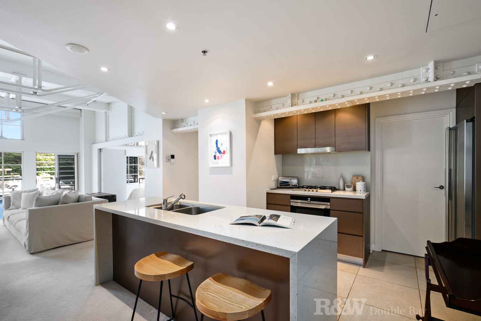 309/6 Cowper Wharf Road Woolloomooloo