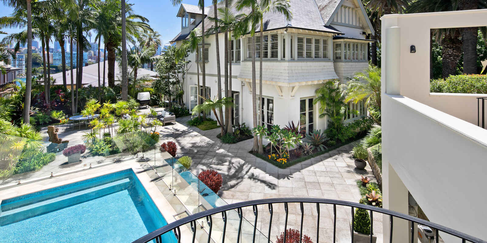 'Claremont' 1 Bennett Avenue Darling Point