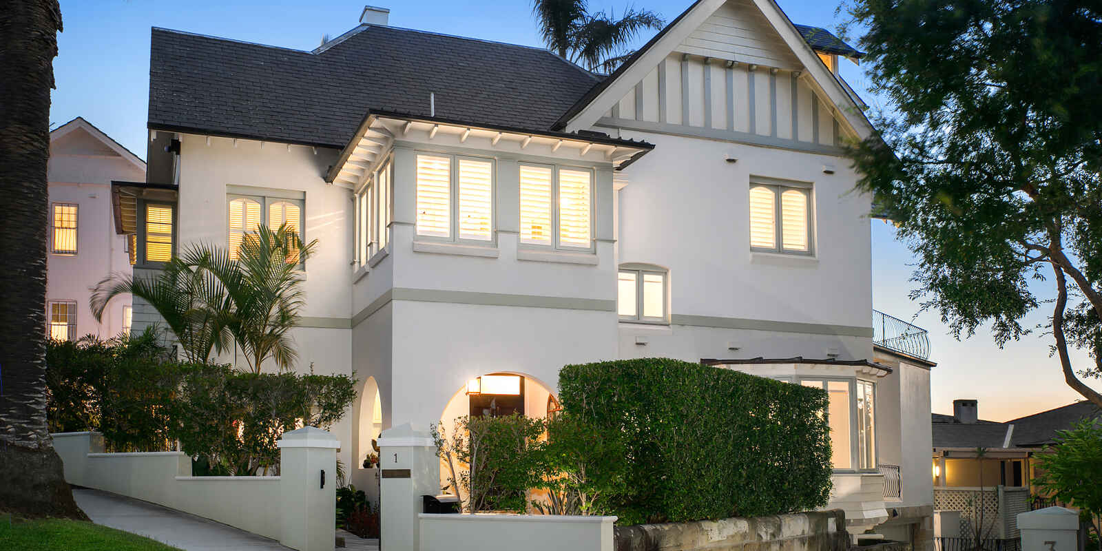 'Claremont' 1 Bennett Avenue Darling Point