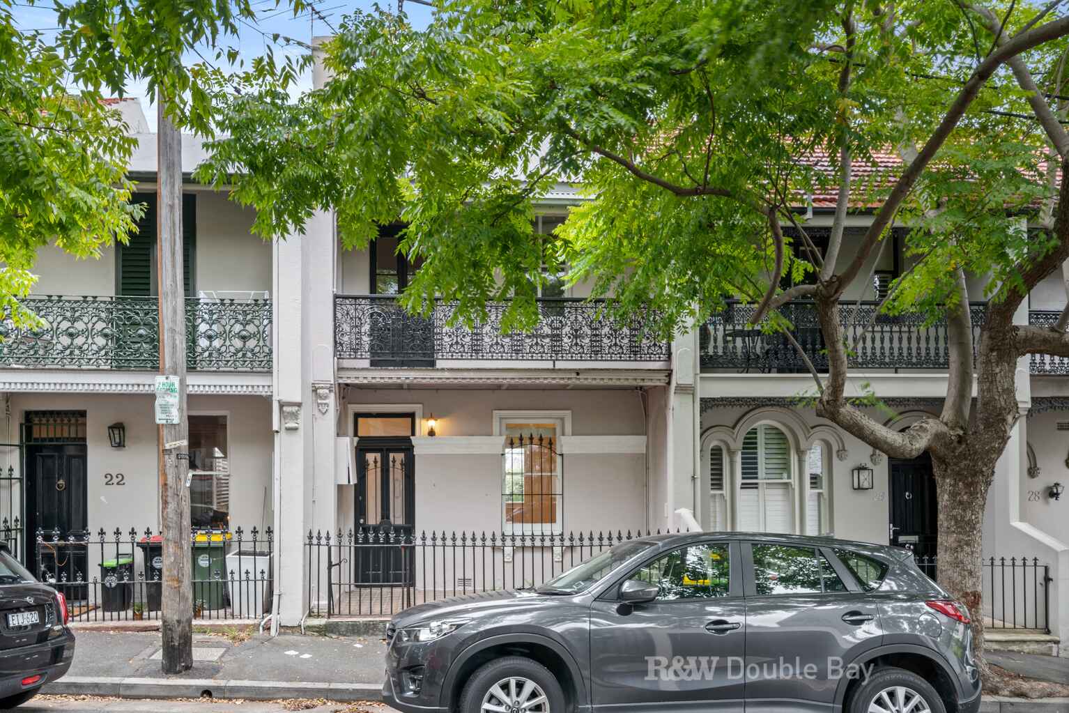 24 Queen Road Paddington