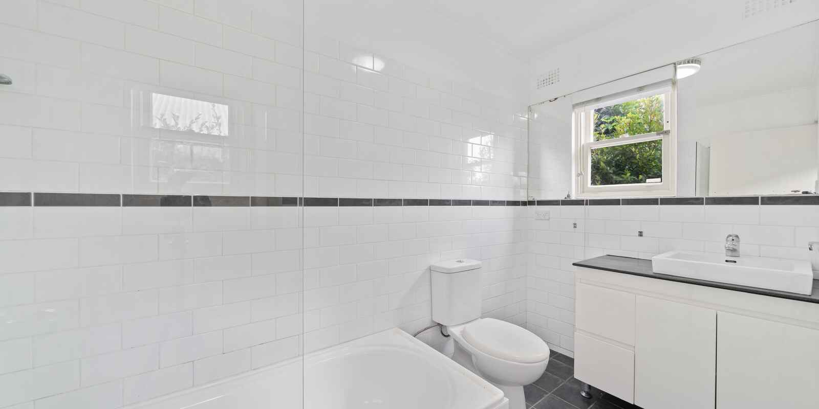 24 Queen Road Paddington 24 Queen Road Paddington