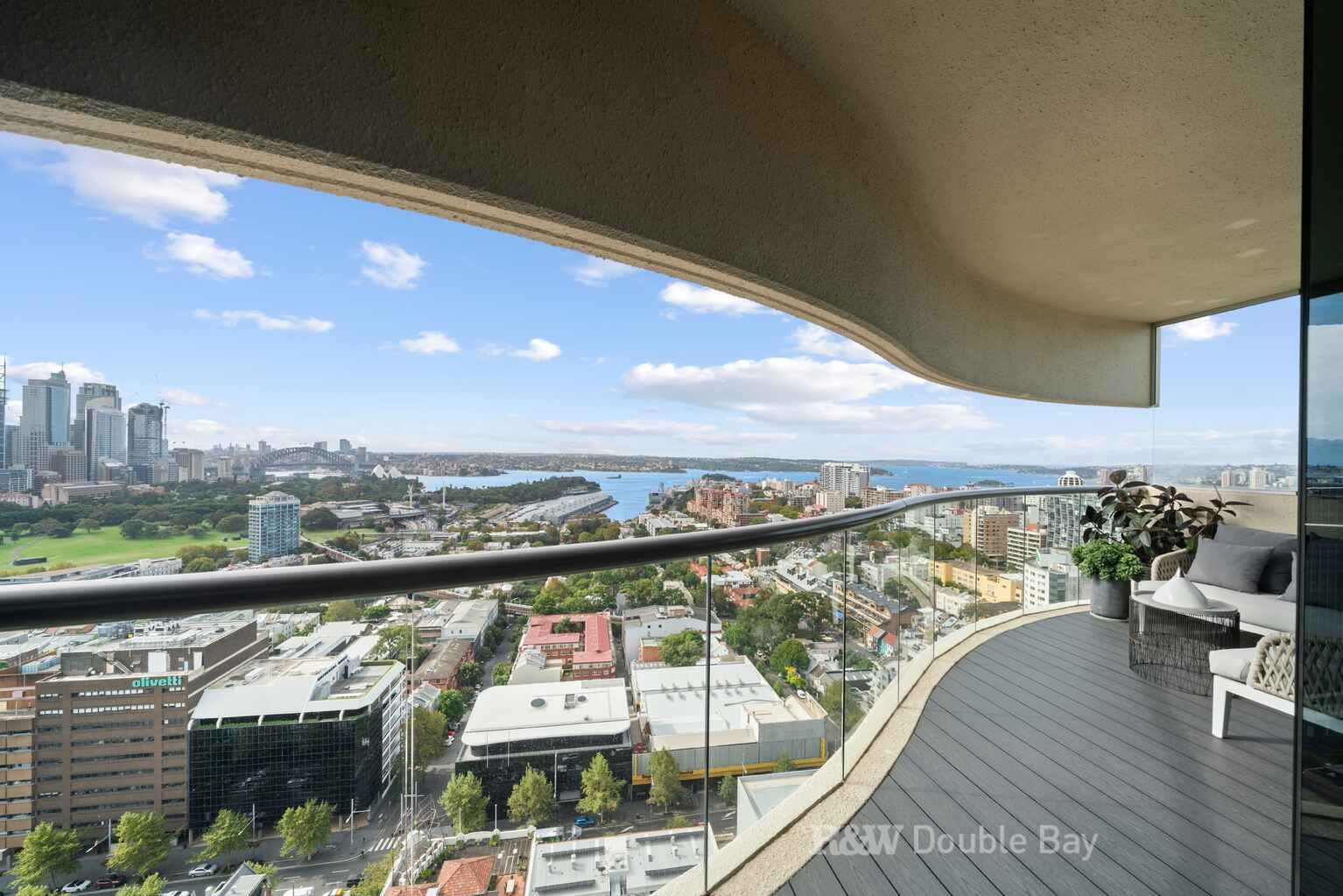 2304/184 Forbes Street Darlinghurst