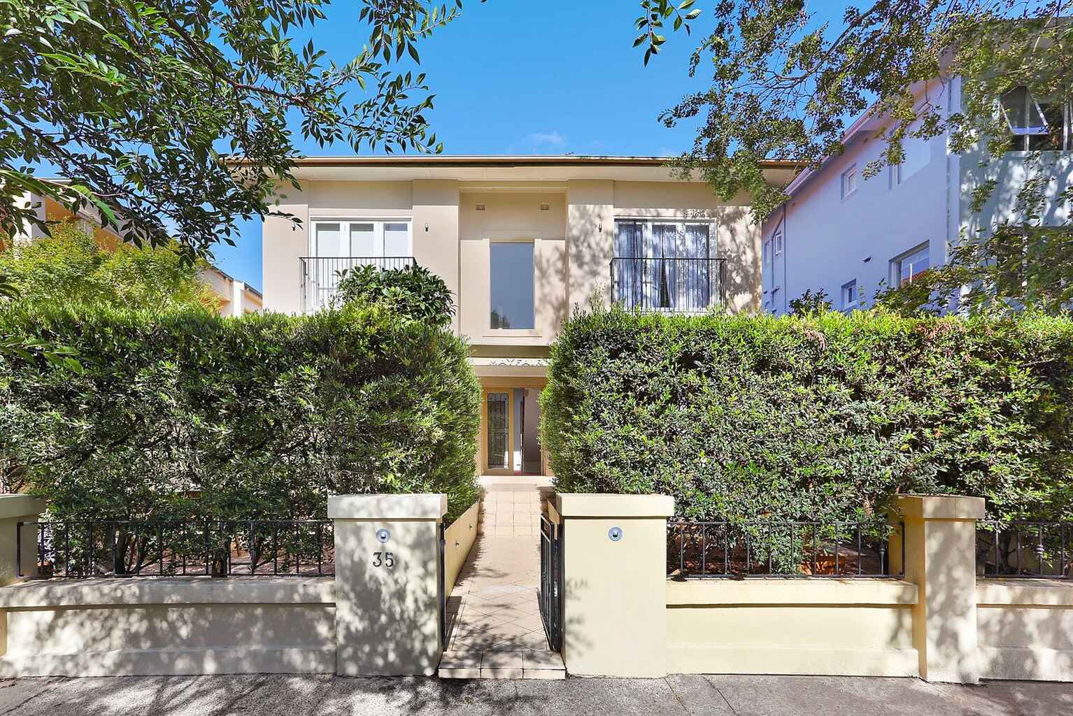 3/35 Salisbury Road Rose Bay