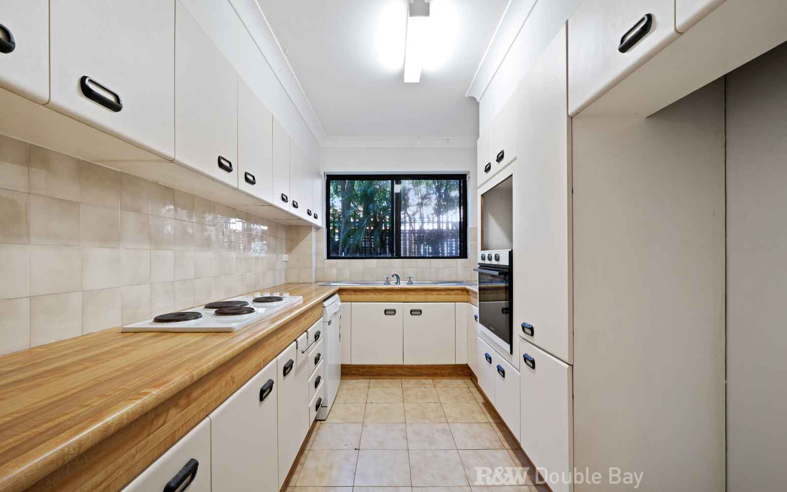 Apartment For Lease 51/127 Cook Road Centennial Park