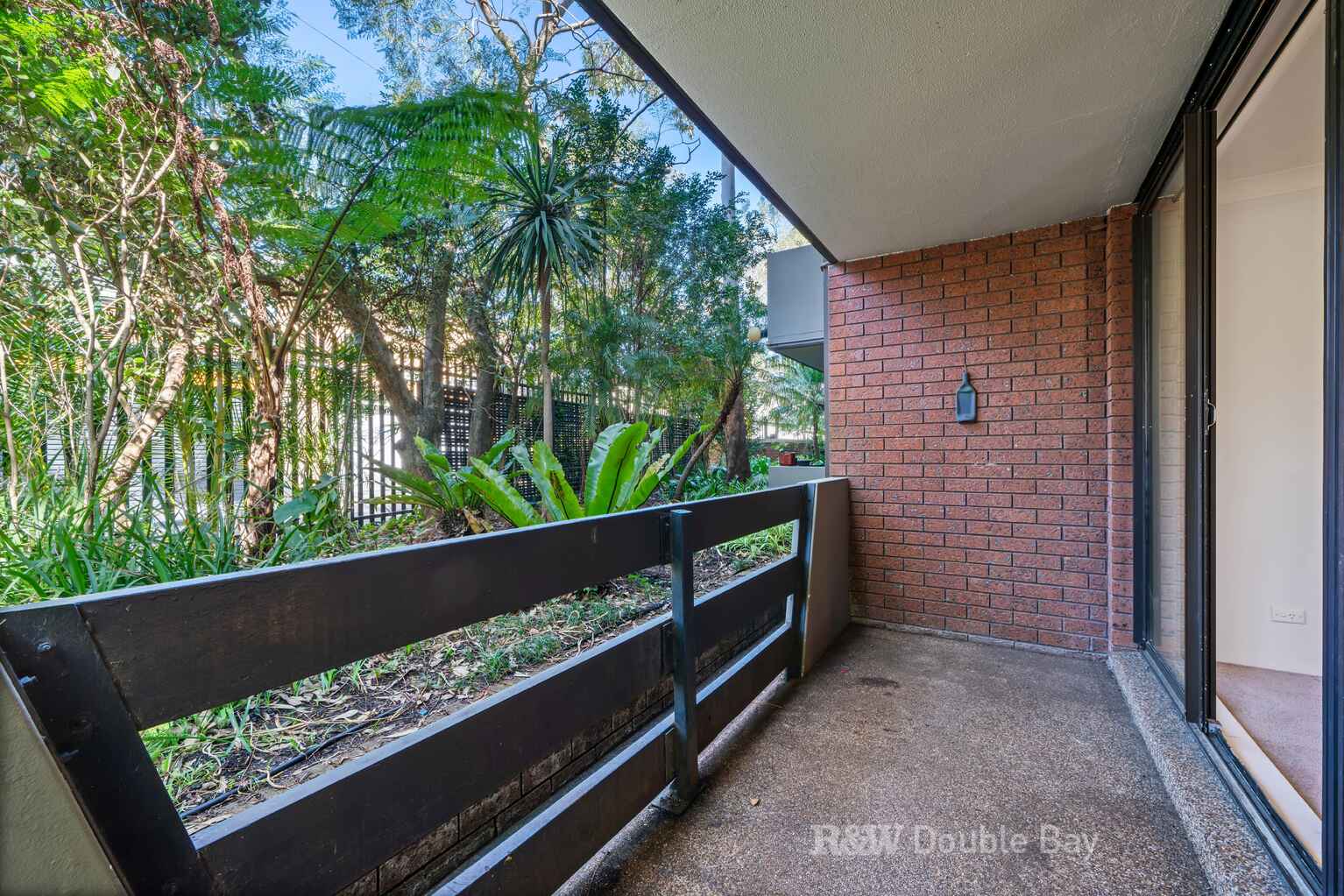 51/127 Cook Road Centennial Park