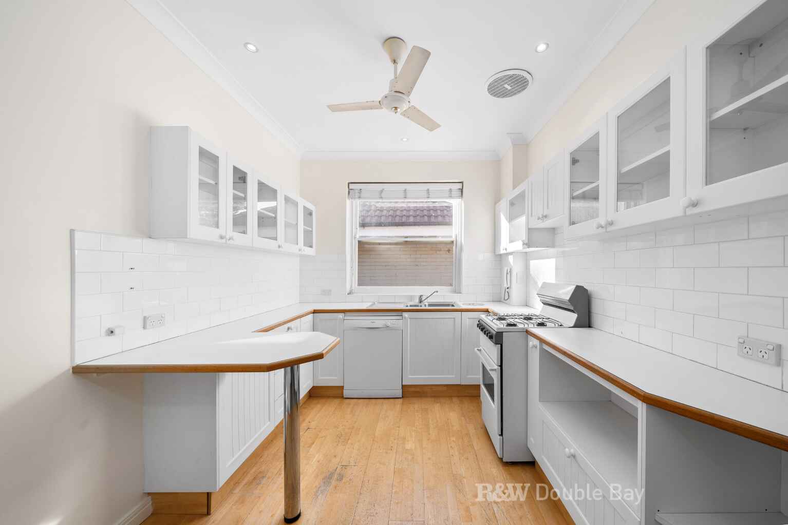 12/19 Balfour Road Rose Bay