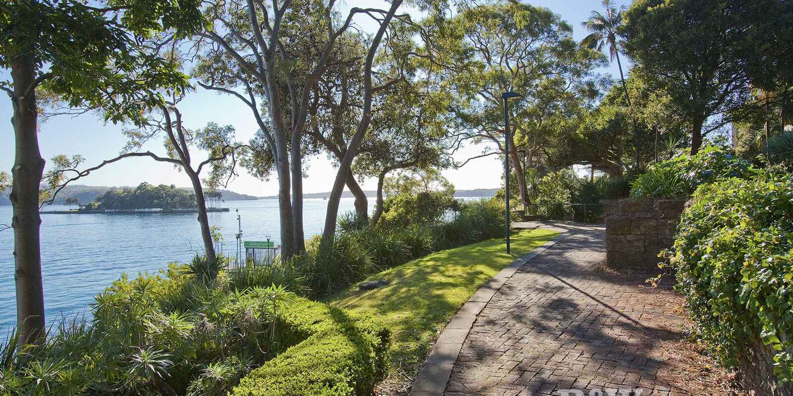 22/16-18 Eastbourne Road Darling Point