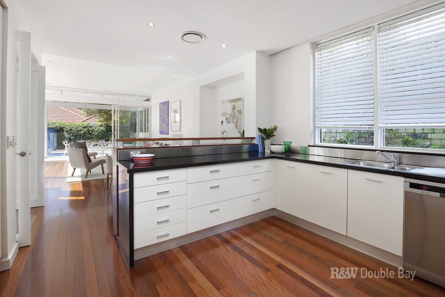 2 Latimer Road  Bellevue Hill