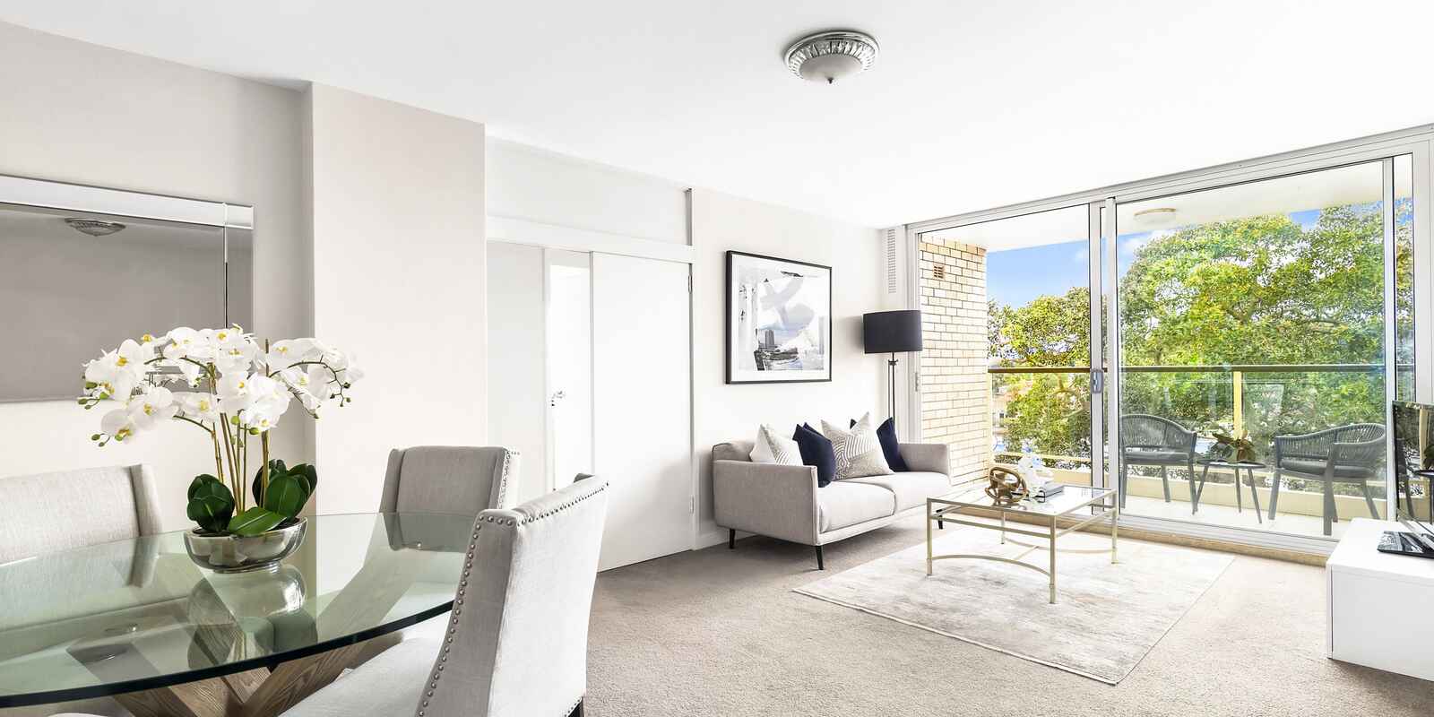 22/16-18 Eastbourne Road Darling Point
