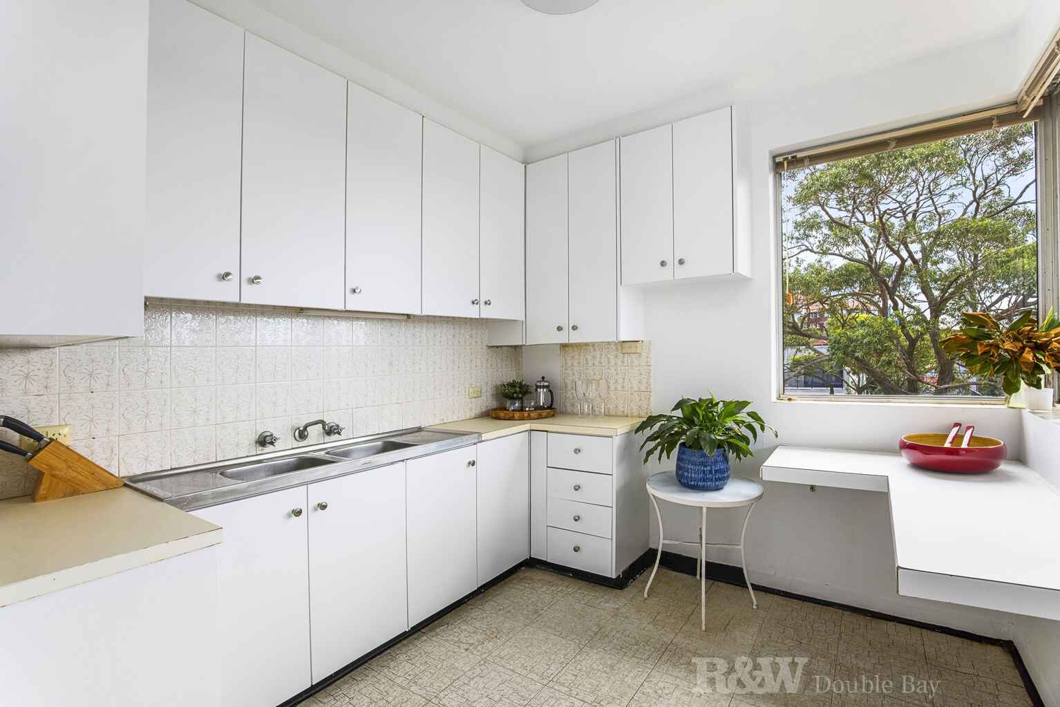 8/28 Simpson Street Bondi Beach 8/28 Simpson Street Bondi Beach