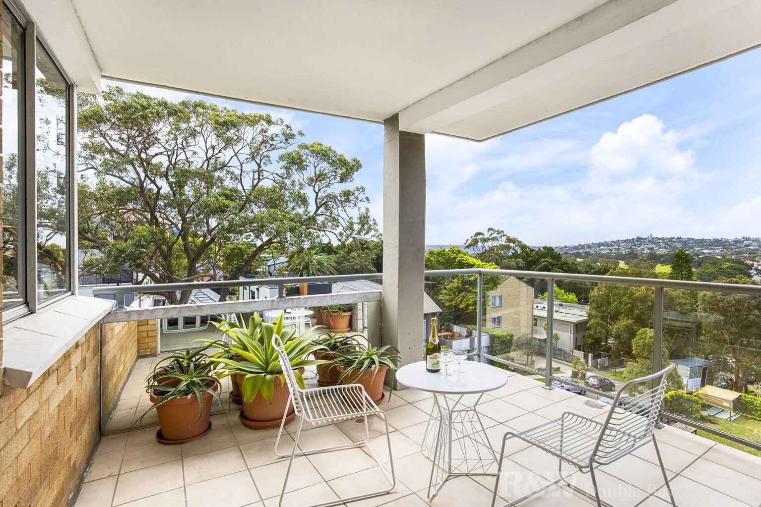 8/28 Simpson Street Bondi Beach 8/28 Simpson Street Bondi Beach