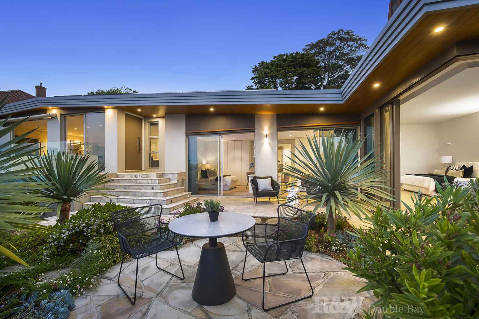 37 Drumalbyn Road Bellevue Hill