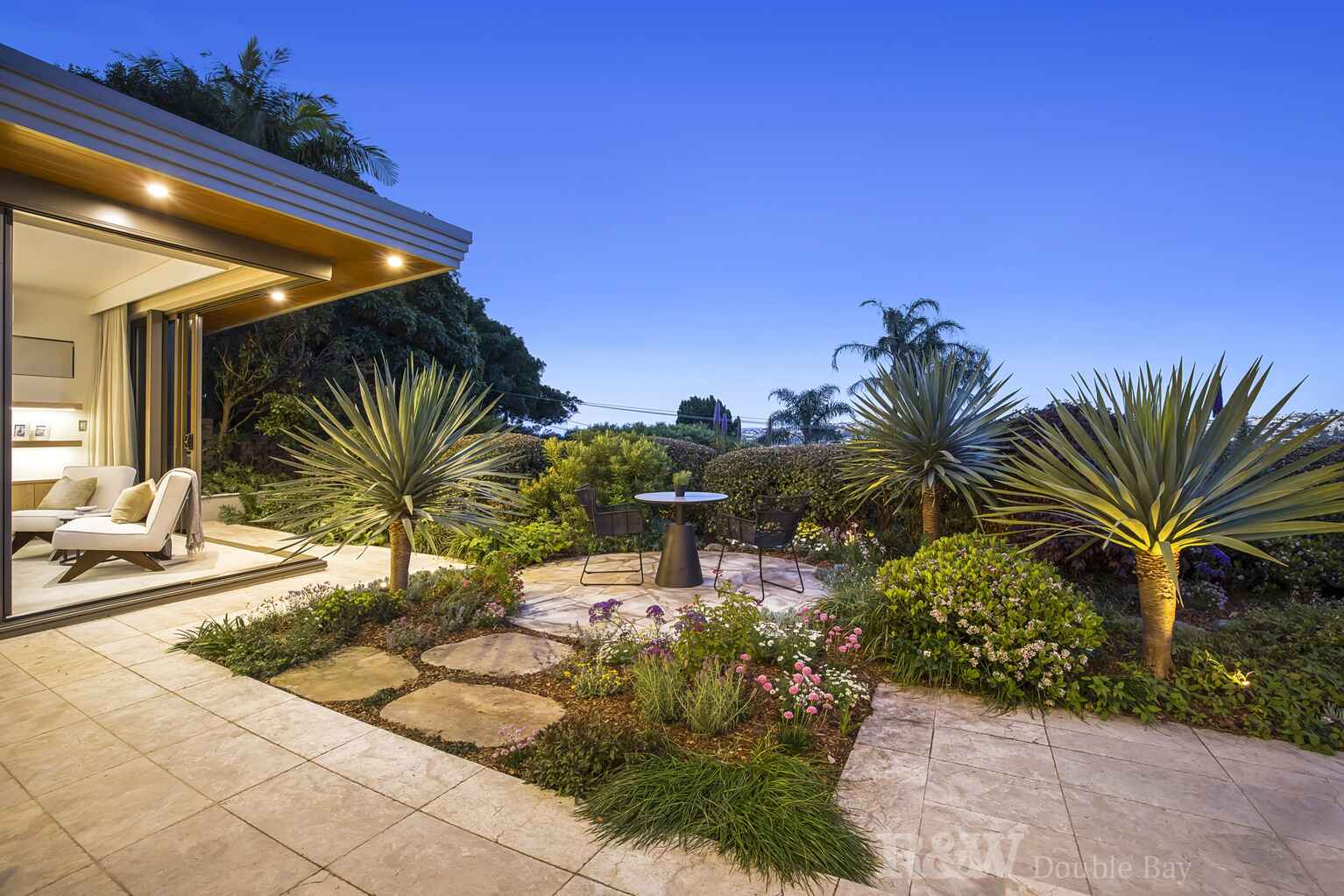 37 Drumalbyn Road Bellevue Hill