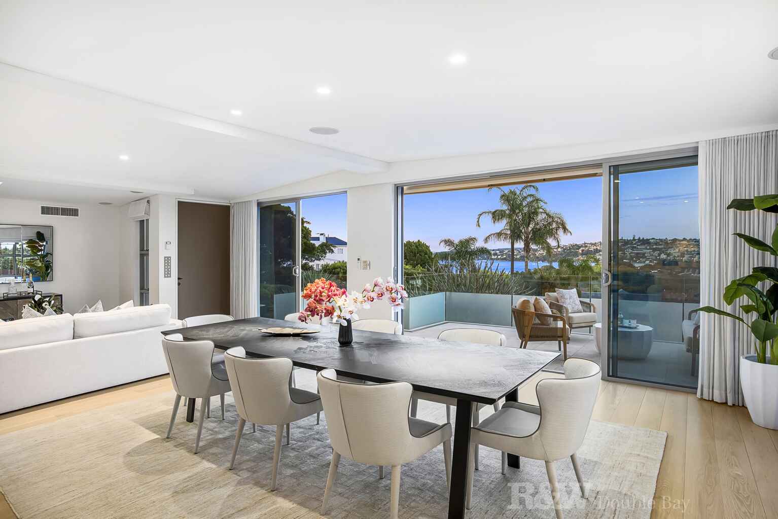 37 Drumalbyn Road Bellevue Hill