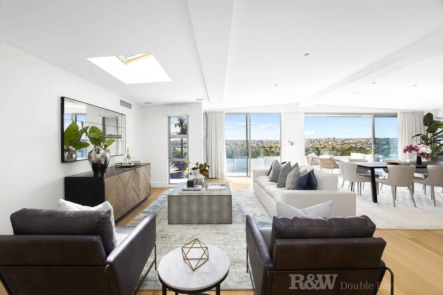 37 Drumalbyn Road Bellevue Hill