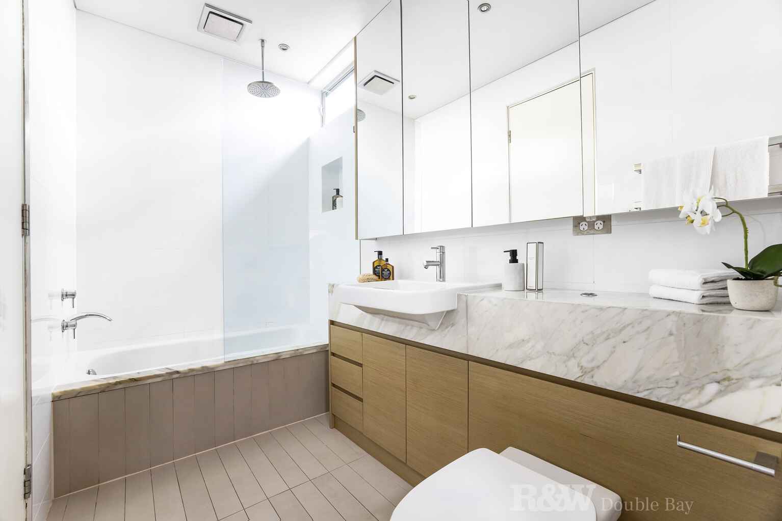 37 Drumalbyn Road Bellevue Hill